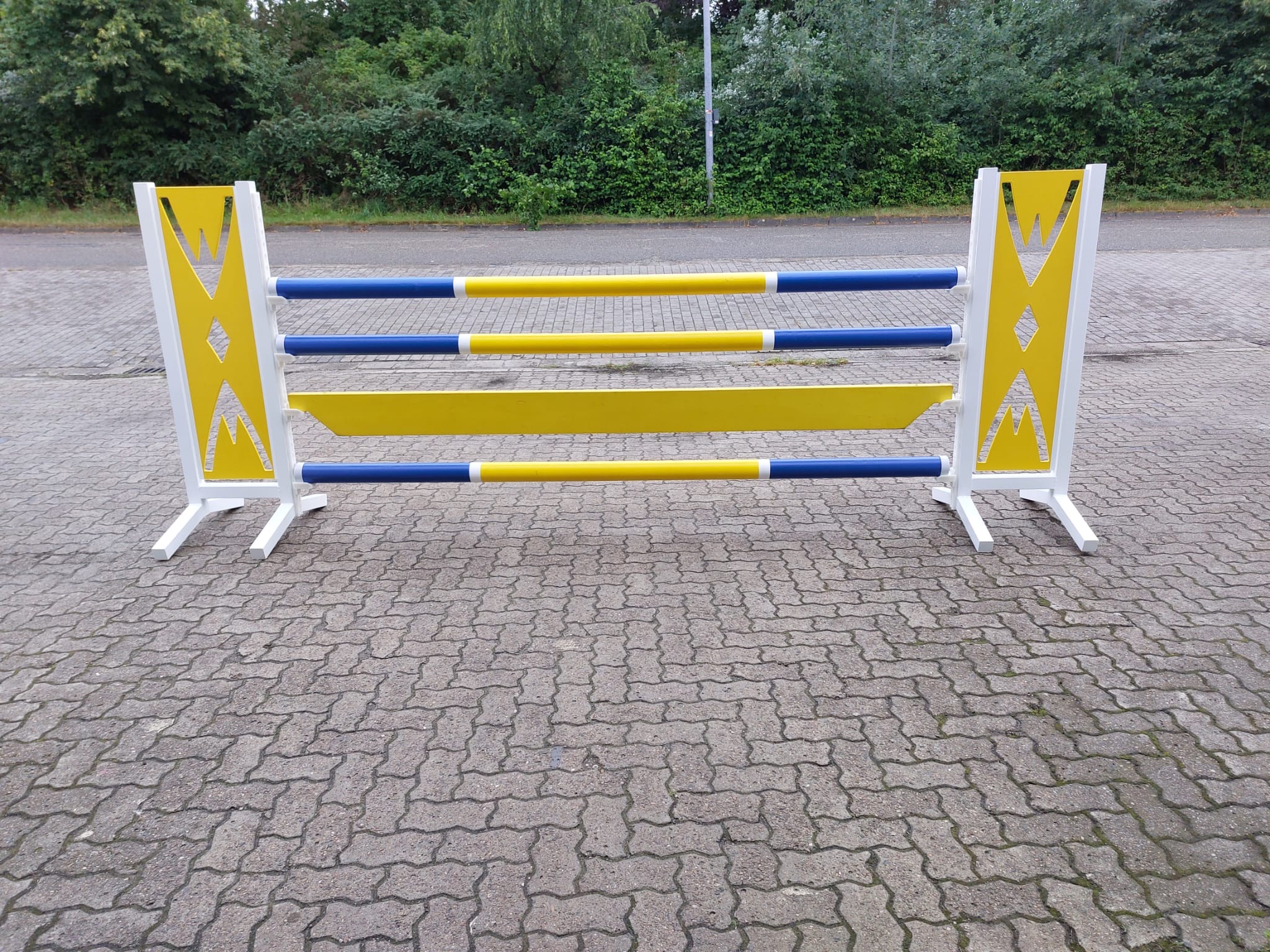 gelb-blaues Hindernis