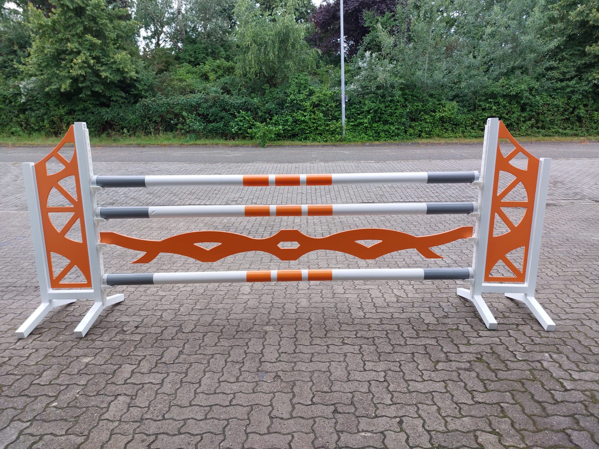 orange-graues Hindernis